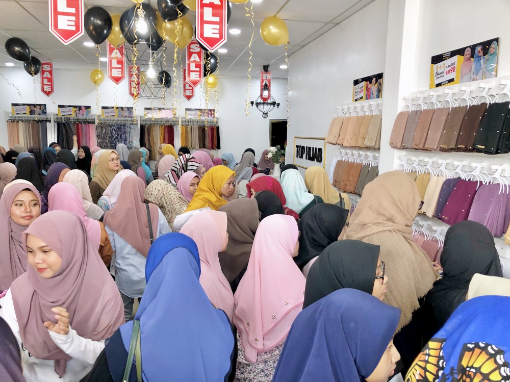 Top hijab shah alam