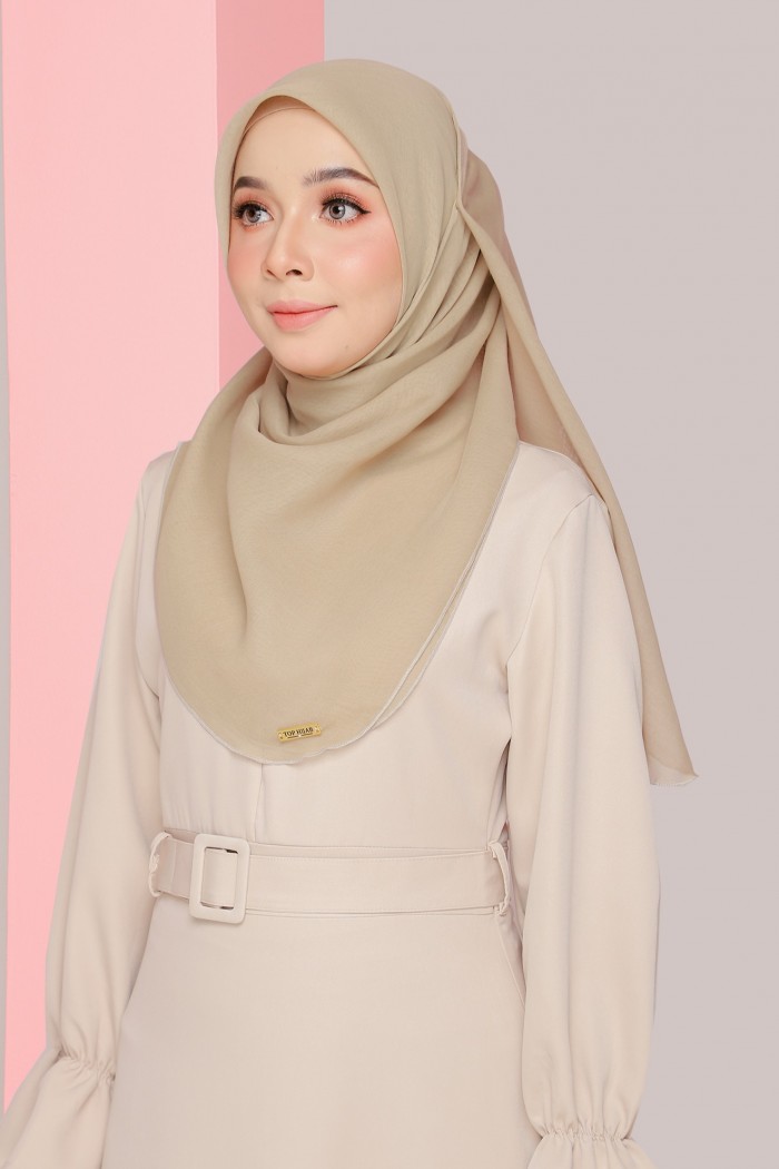 PREMIUM BAWAL CURVE - NATURAL TAN