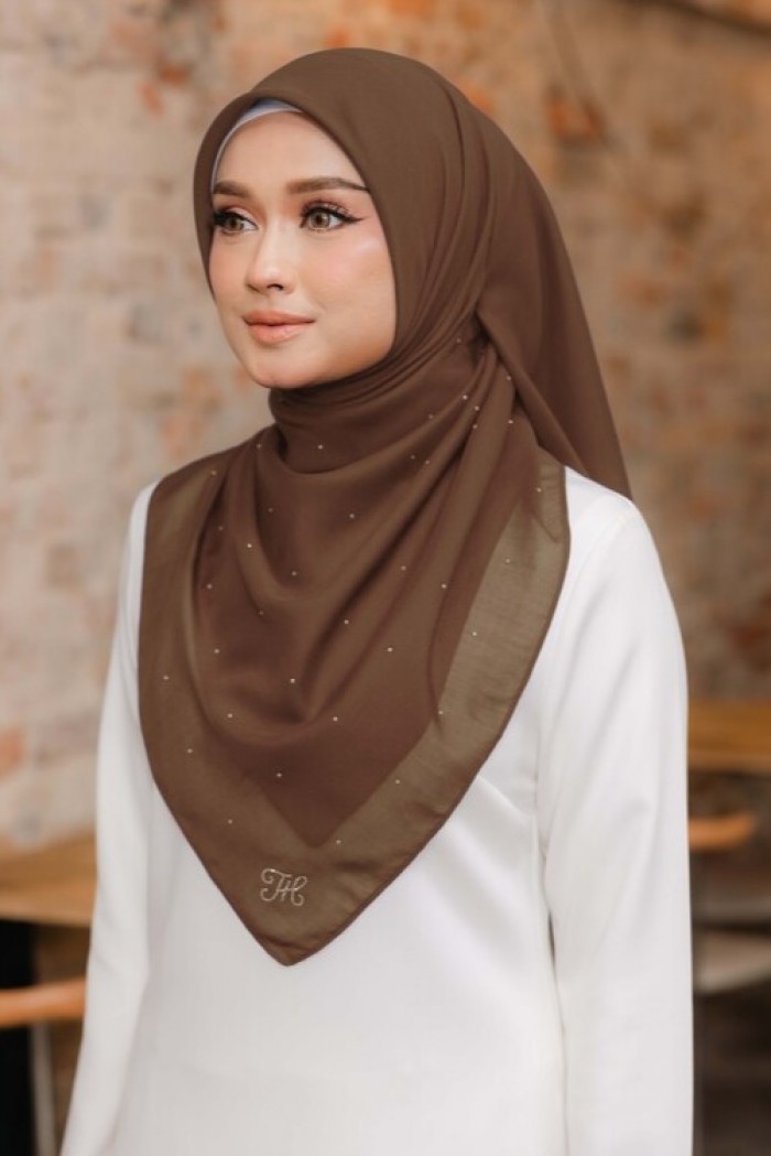 BAWAL DIAMOND LUXE BIDANG 48 - RICH BROWN